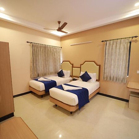 Majestic Hotel Madurai Extérieur photo