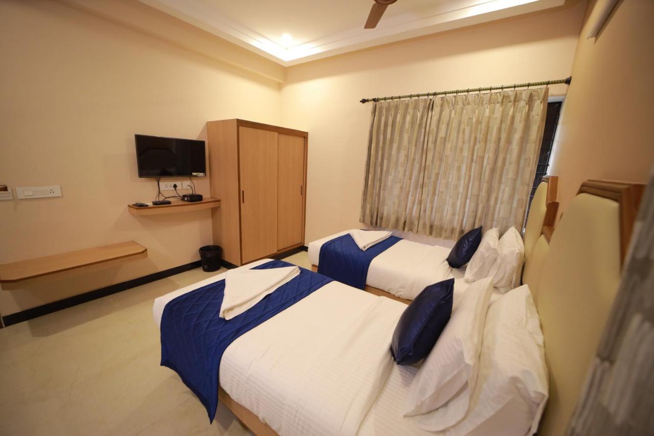 Majestic Hotel Madurai Extérieur photo
